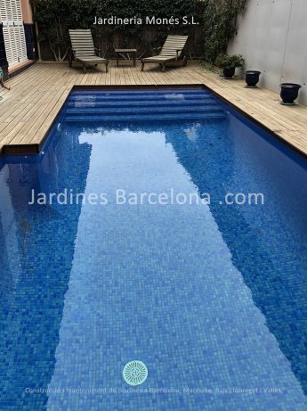 A Jardineria Mon�s realizamos el mantenimiento de todo tipo de piscinas y estanques en Barcelona, el Maresme, el Baix Llobregat y el Vall�s