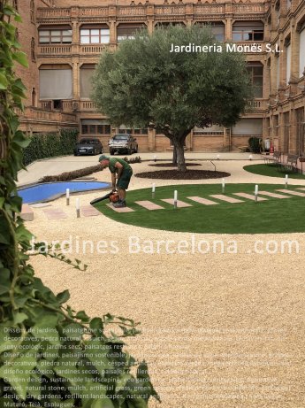 Garden design, sustainable landscaping, eco gardening, water saving, xeriscaping, decorative gravel, natural stone, mulch, artificial grass, green spaces, mediterranean, biodiversity, ecological design, dry gardens, resilient landscapes, natural aesthetic